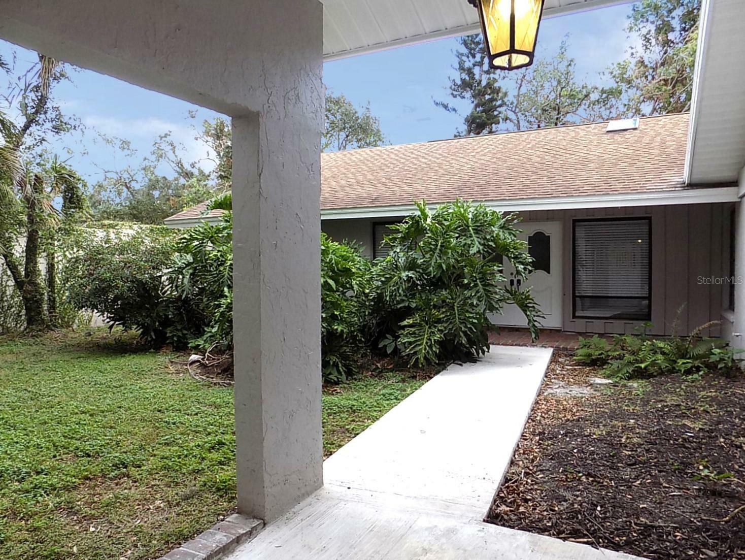 Property Photo:  344 Whispering Oaks Court  FL 34232 