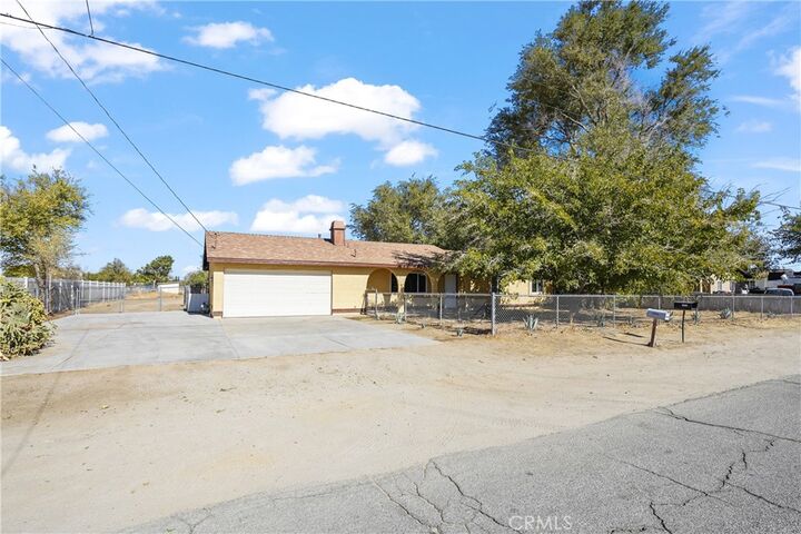 Property Photo: 10533 E Avenue S14 CA 93543