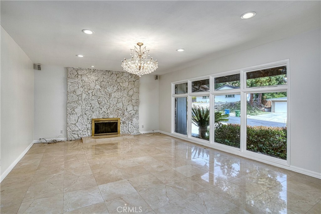 Property Photo:  4615 Arriba Drive  CA 91356 