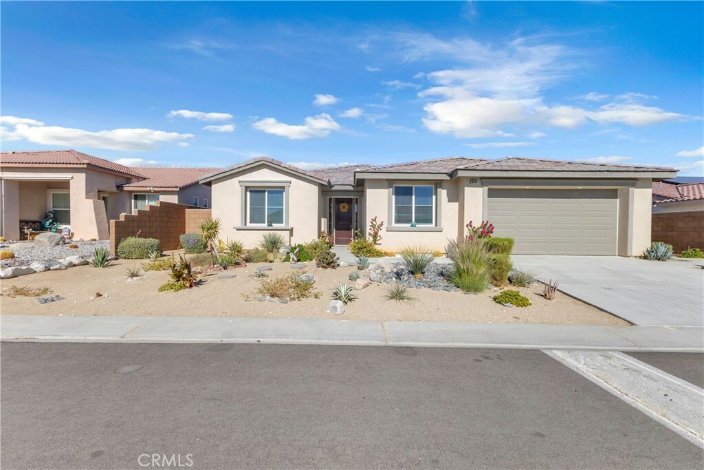 Property Photo:  66264 S Agua Dulce Drive  CA 92240 