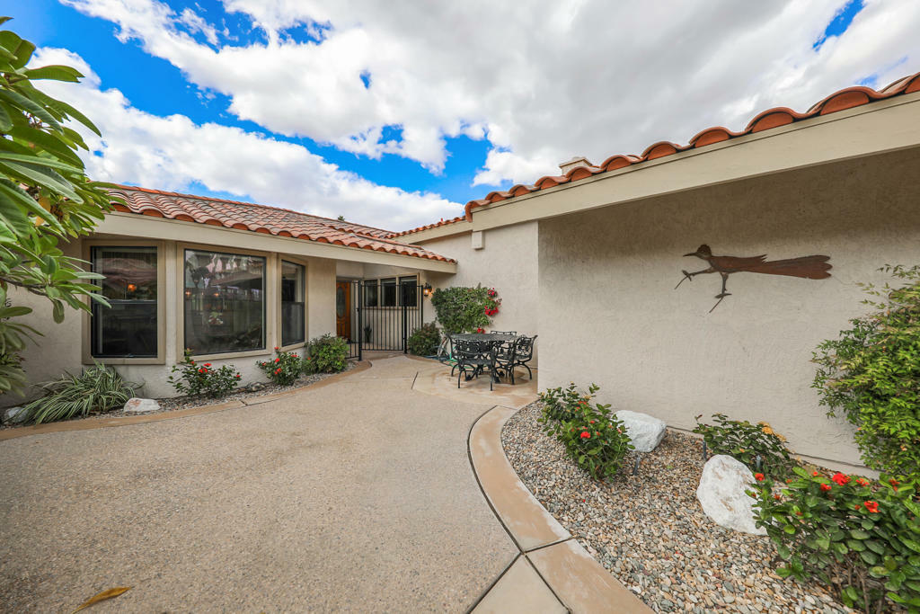 Property Photo:  77063 Sandpiper Drive  CA 92210 