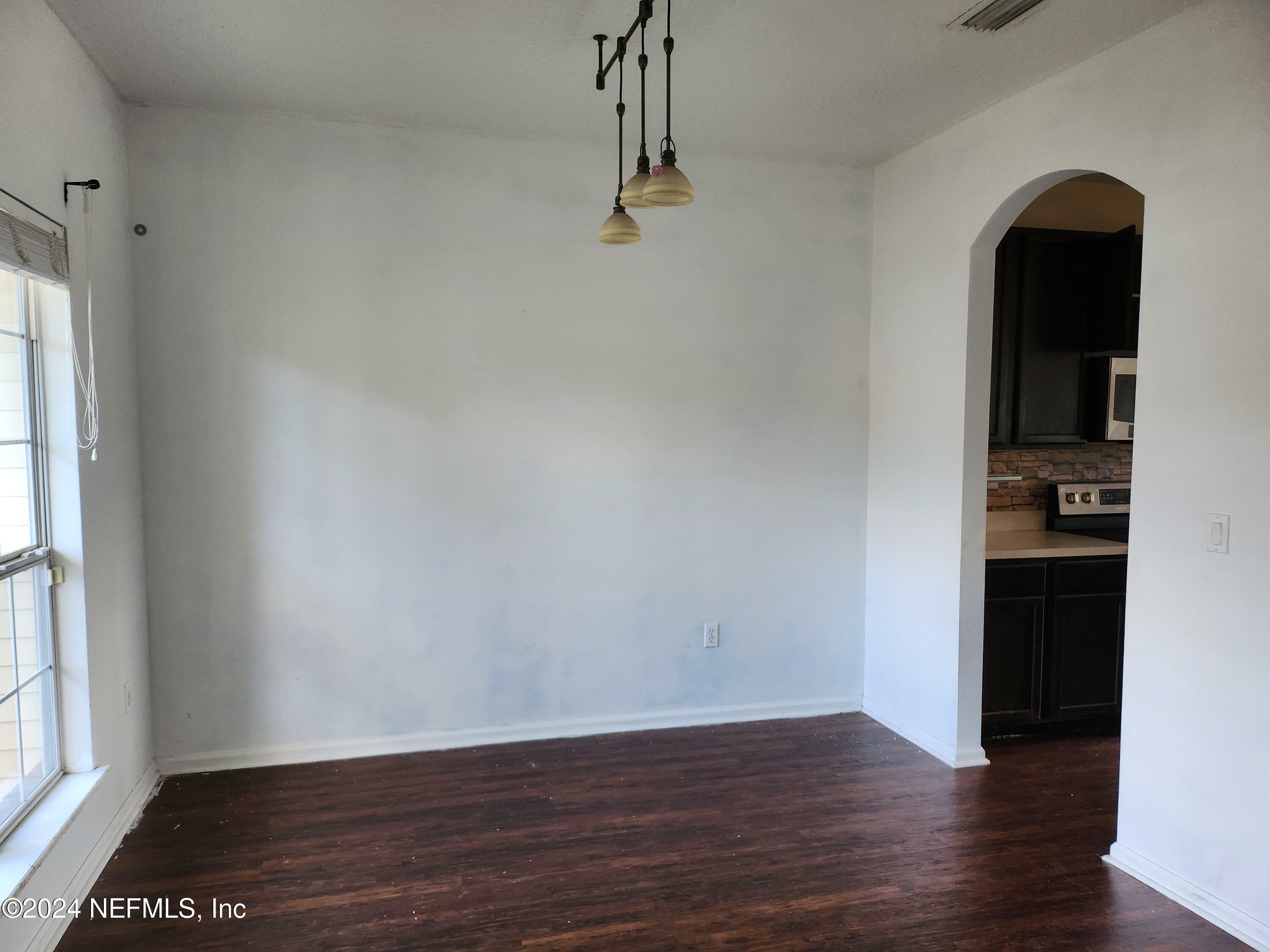 Property Photo:  9194 Prosperity Lake Drive  FL 32244 