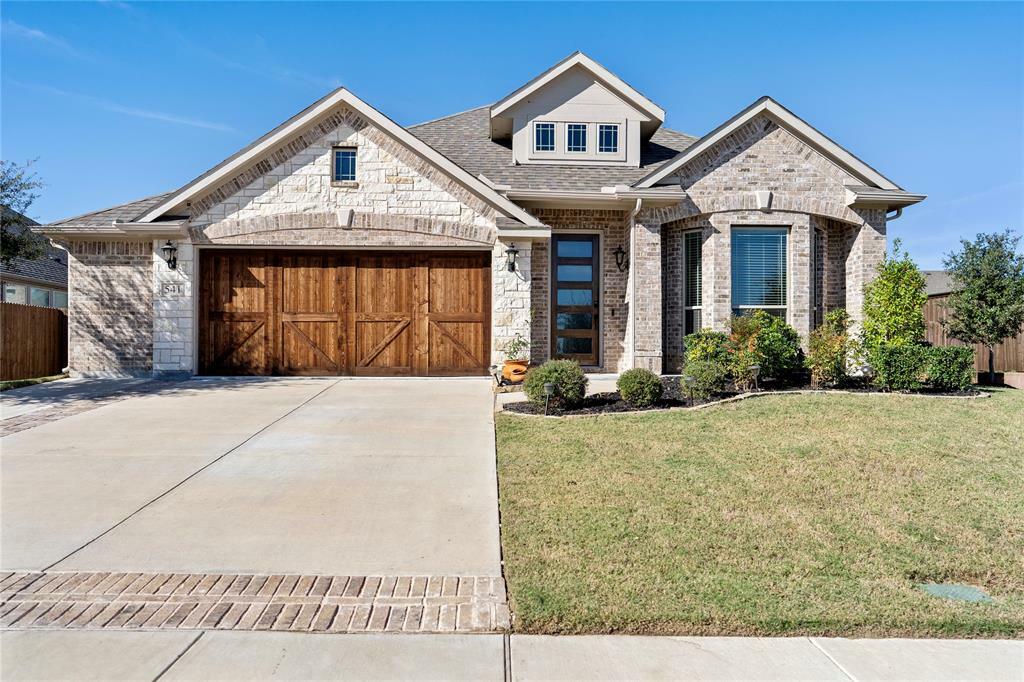 Property Photo:  541 Marigold Drive  TX 76065 