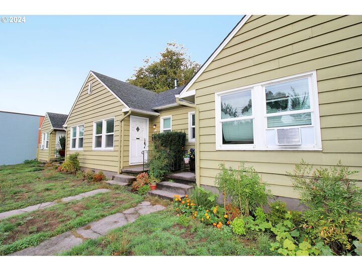 Property Photo: 1805 NE 8th Ave OR 97212