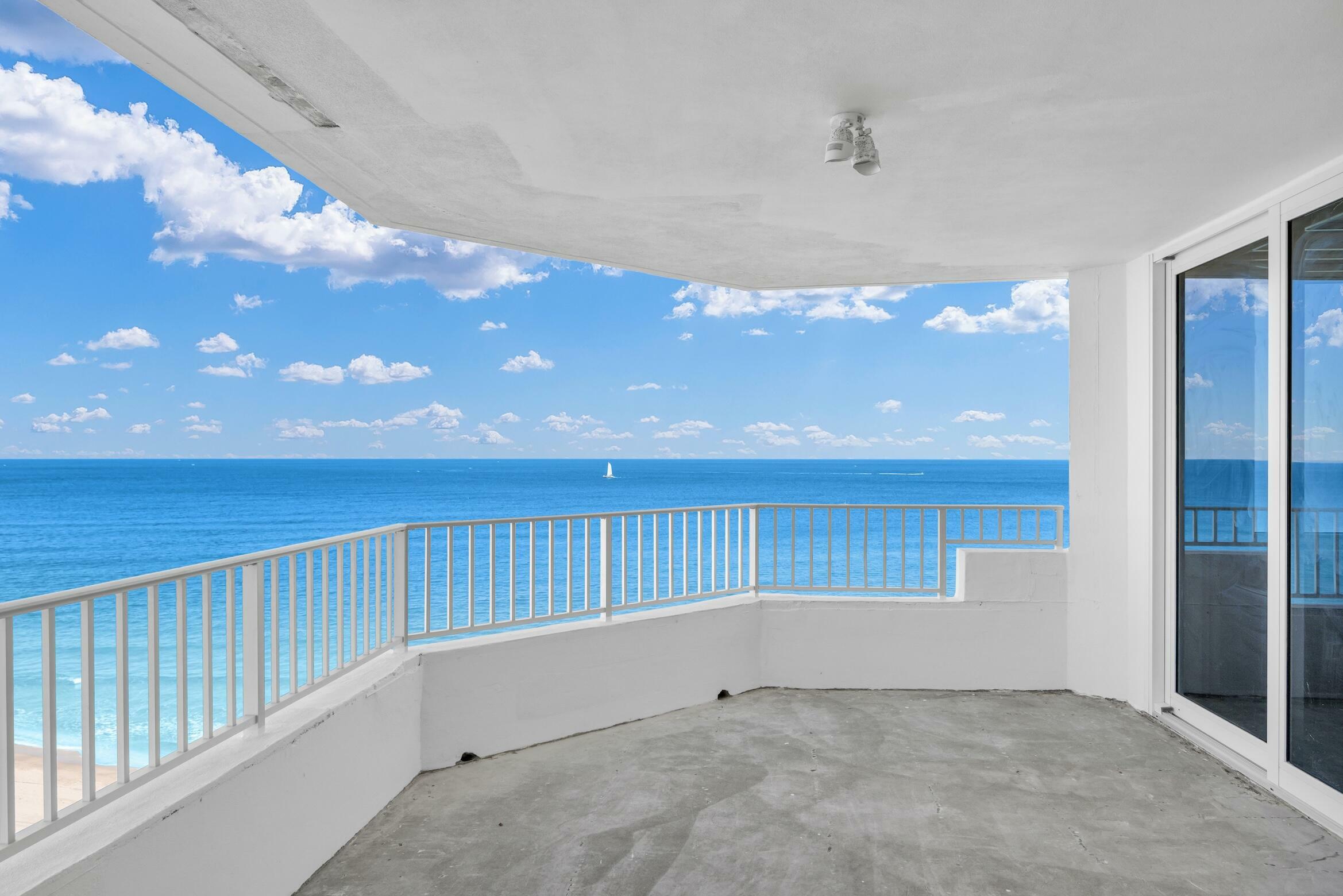 Property Photo:  550 S Ocean Boulevard 1001  FL 33432 