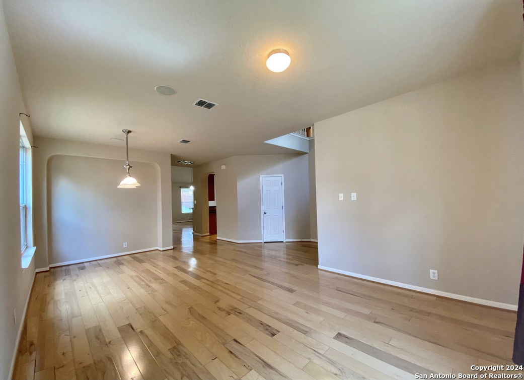 Property Photo:  1915 Ponce De Leon  TX 78239 