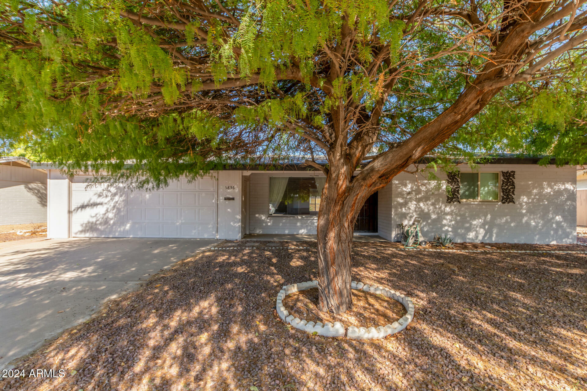 Property Photo: 5836 E Dallas Street AZ 85205