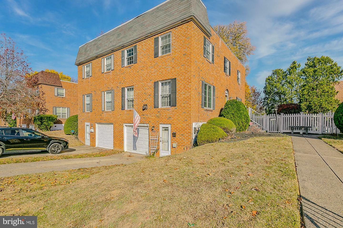 Property Photo:  135 Gardner Street  PA 19116 