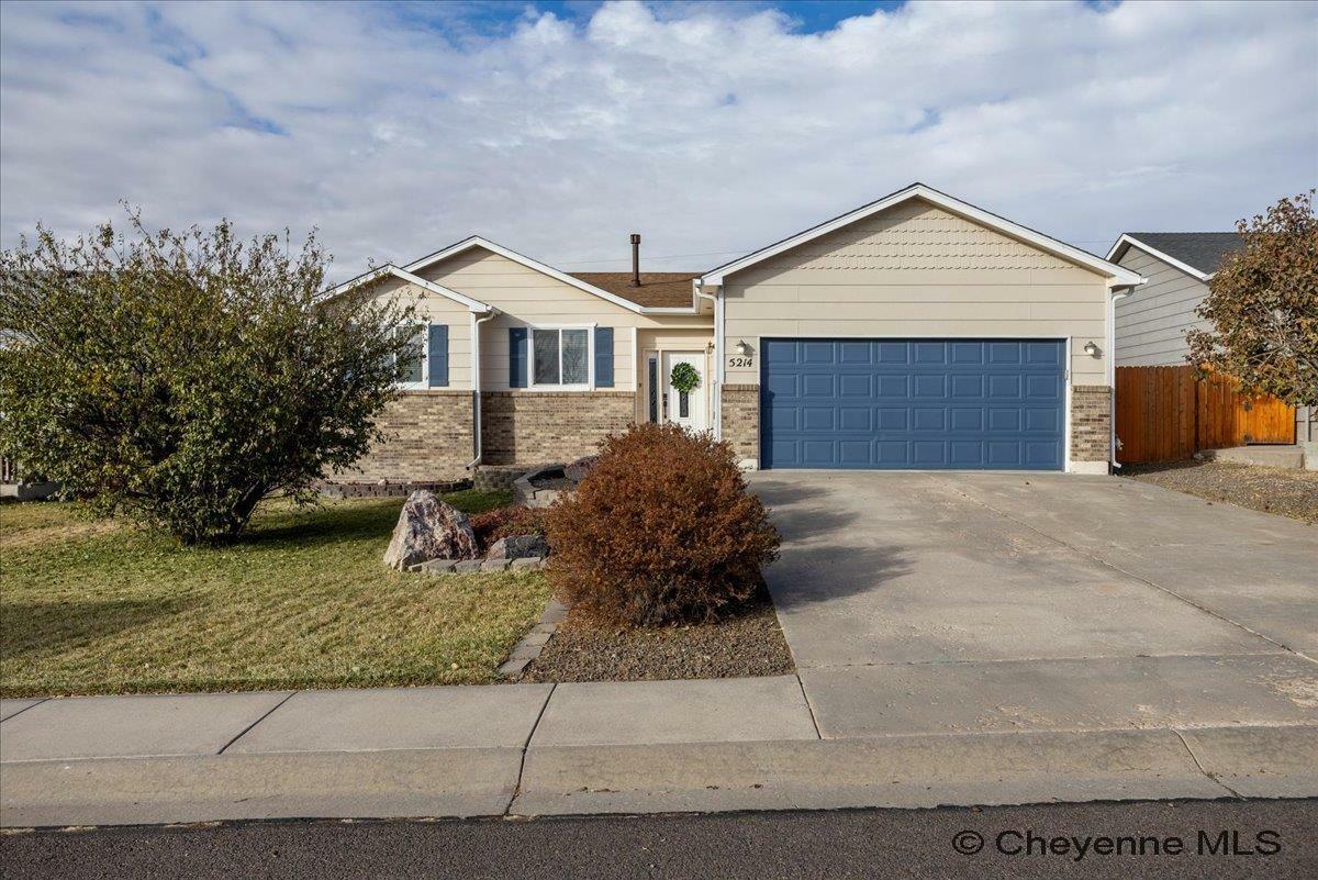 5214 Danielle Ct  Cheyenne WY 82009 photo