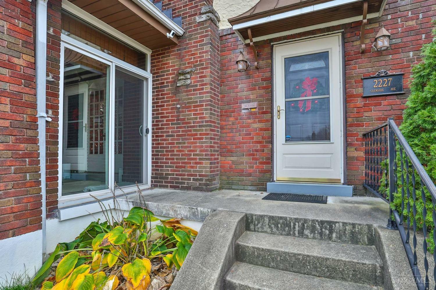 Property Photo:  2227 Glenside Avenue  OH 45212 