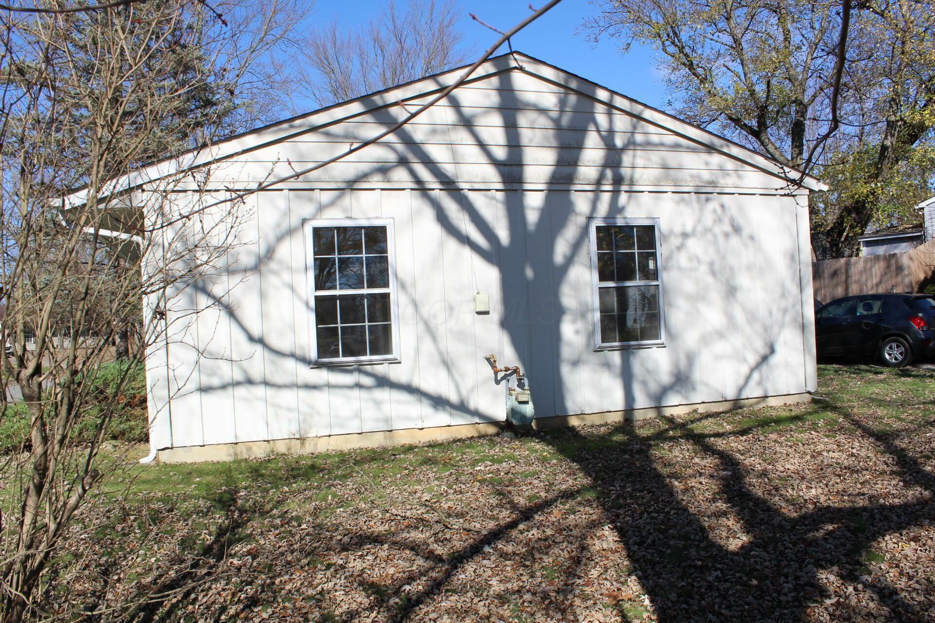 Property Photo:  485 Lakeview Drive  OH 43031 