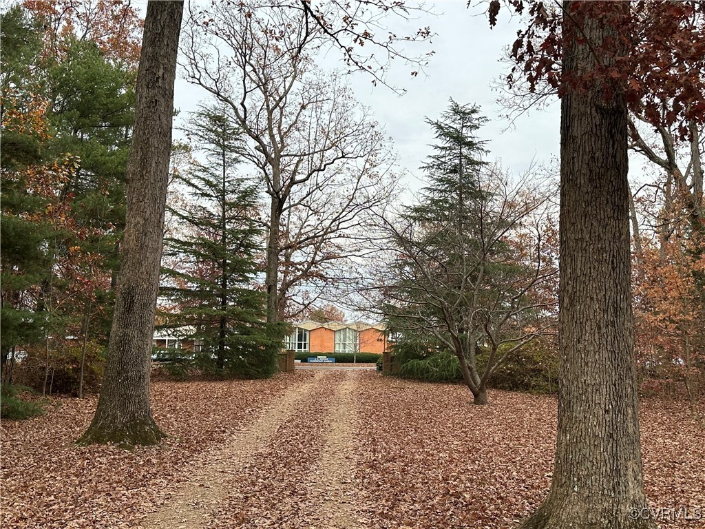 Property Photo: 440 Coalfield Road VA 23114