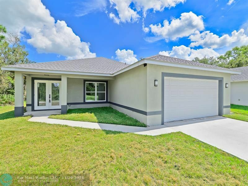 Property Photo:  8666 100th Ave  FL 32967 