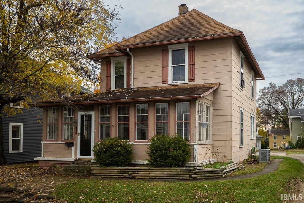 Property Photo:  1127 Webster Avenue  IN 47362-2841 