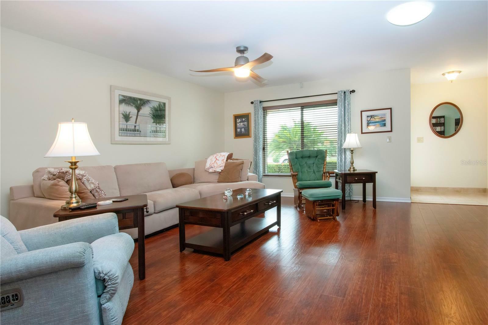 Property Photo:  1623 Faxton Drive  FL 33573 