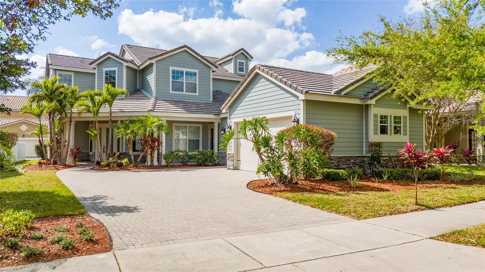 Property Photo:  7508 Lake Albert Drive  FL 34786 