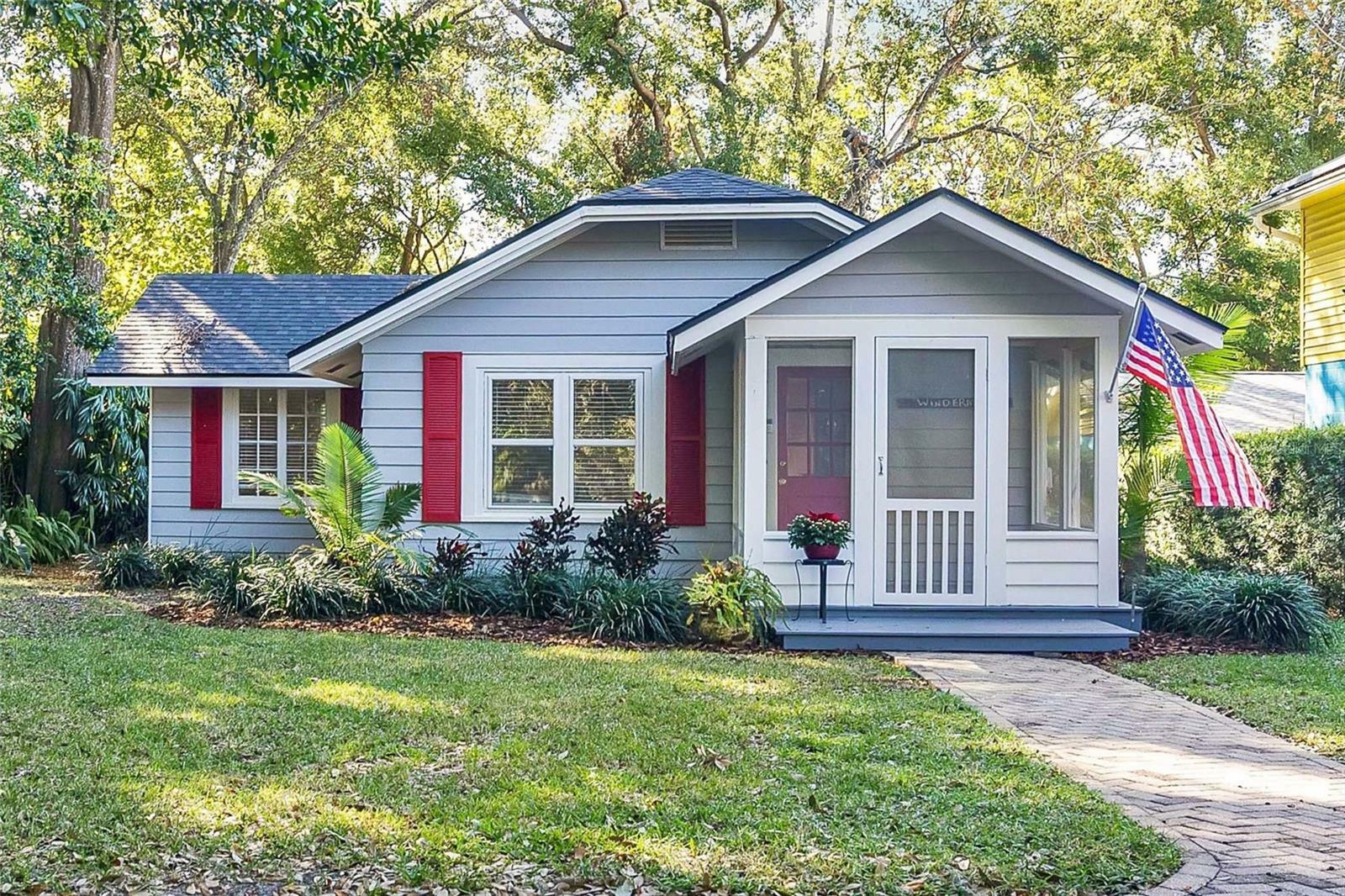 Property Photo:  628 Forest Street  FL 34786 