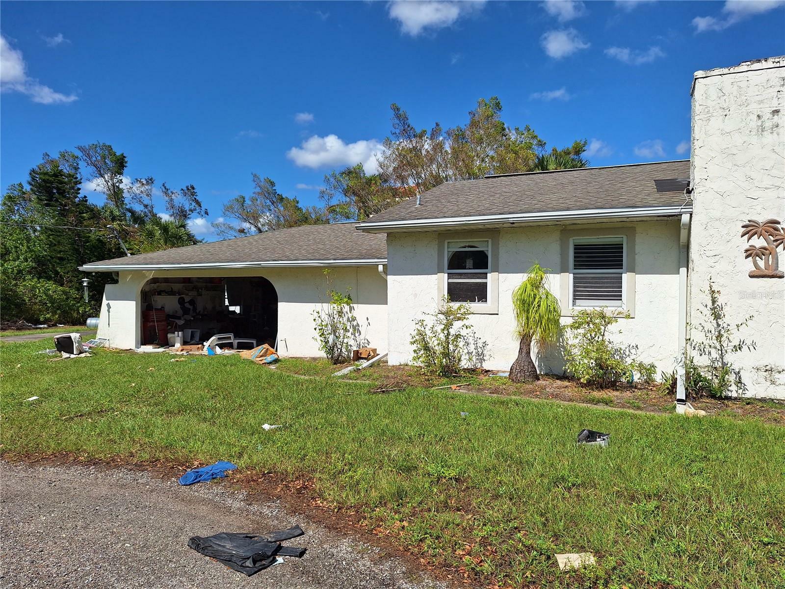 Property Photo:  430 Anderson Street  FL 33950 