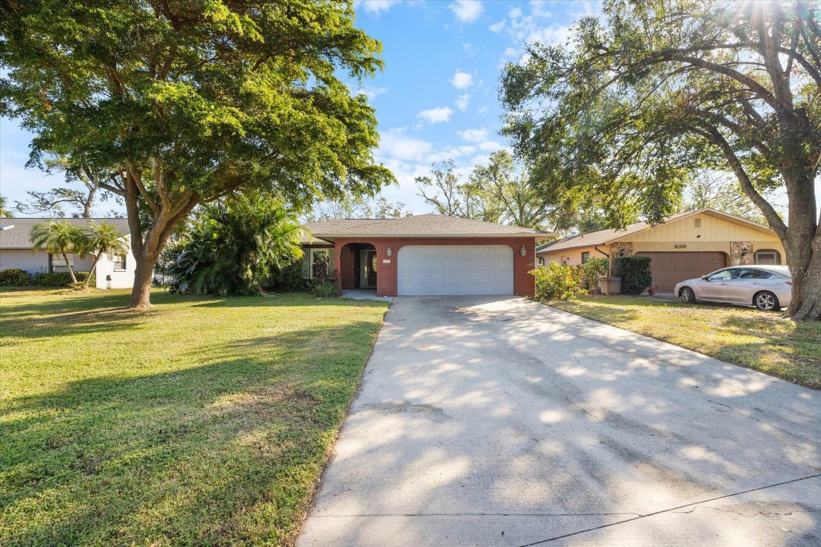 8315 Sylvan Woods Drive  Sarasota FL 34243 photo