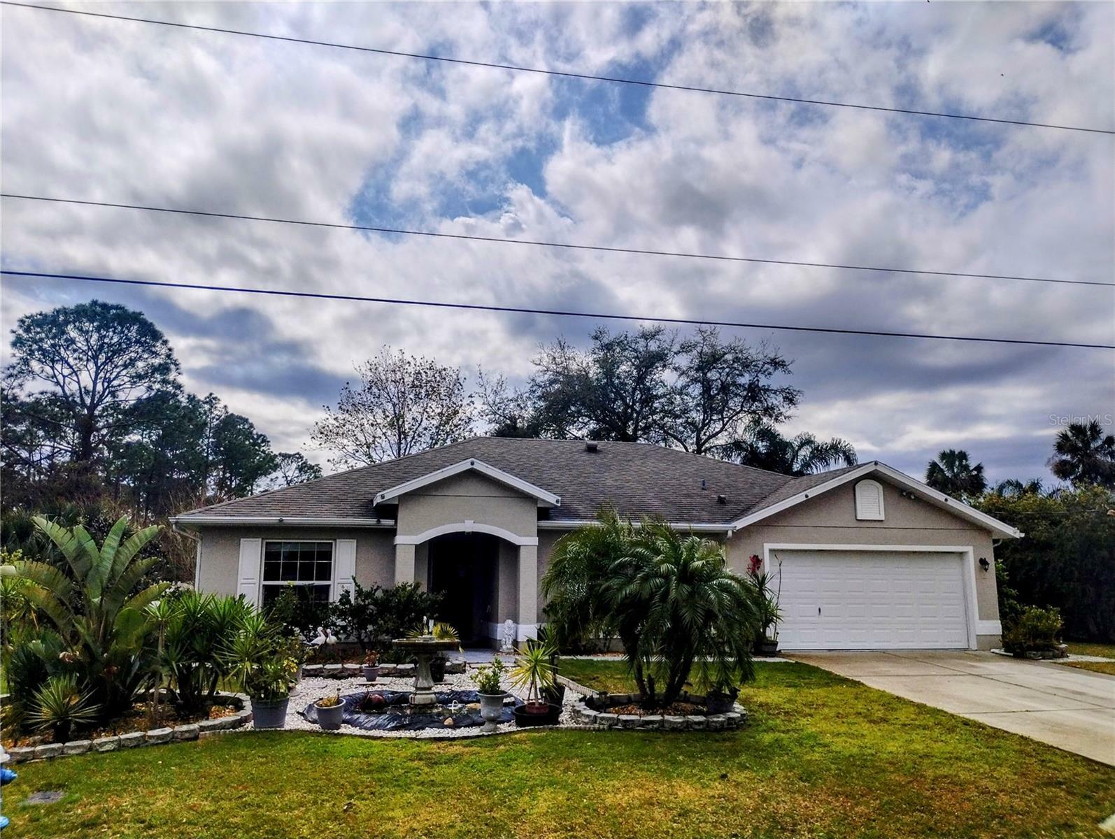 Property Photo:  14 Round Mill Lane  FL 32164 