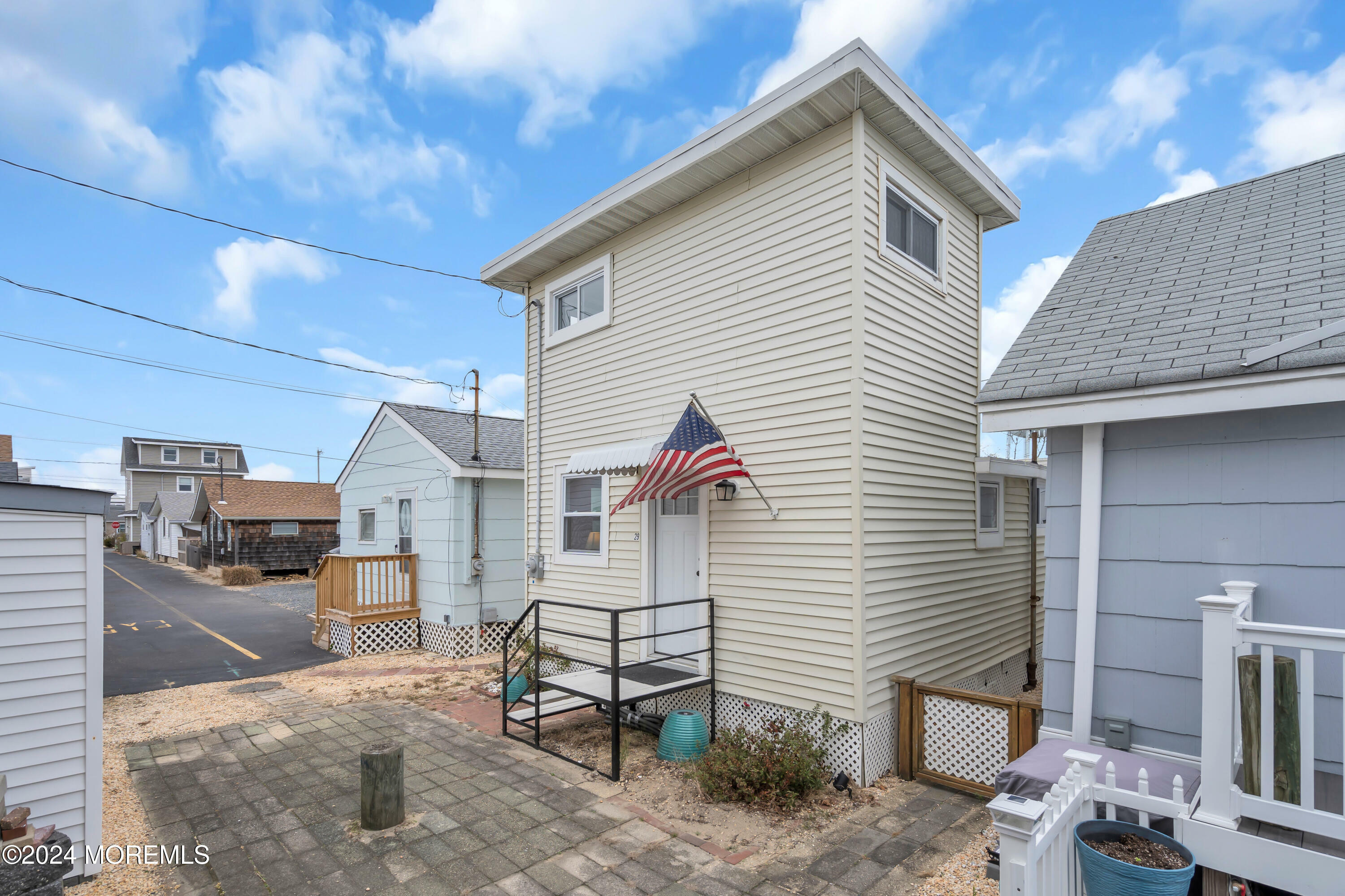 Property Photo:  29 Shore Villa Road  NJ 08752 