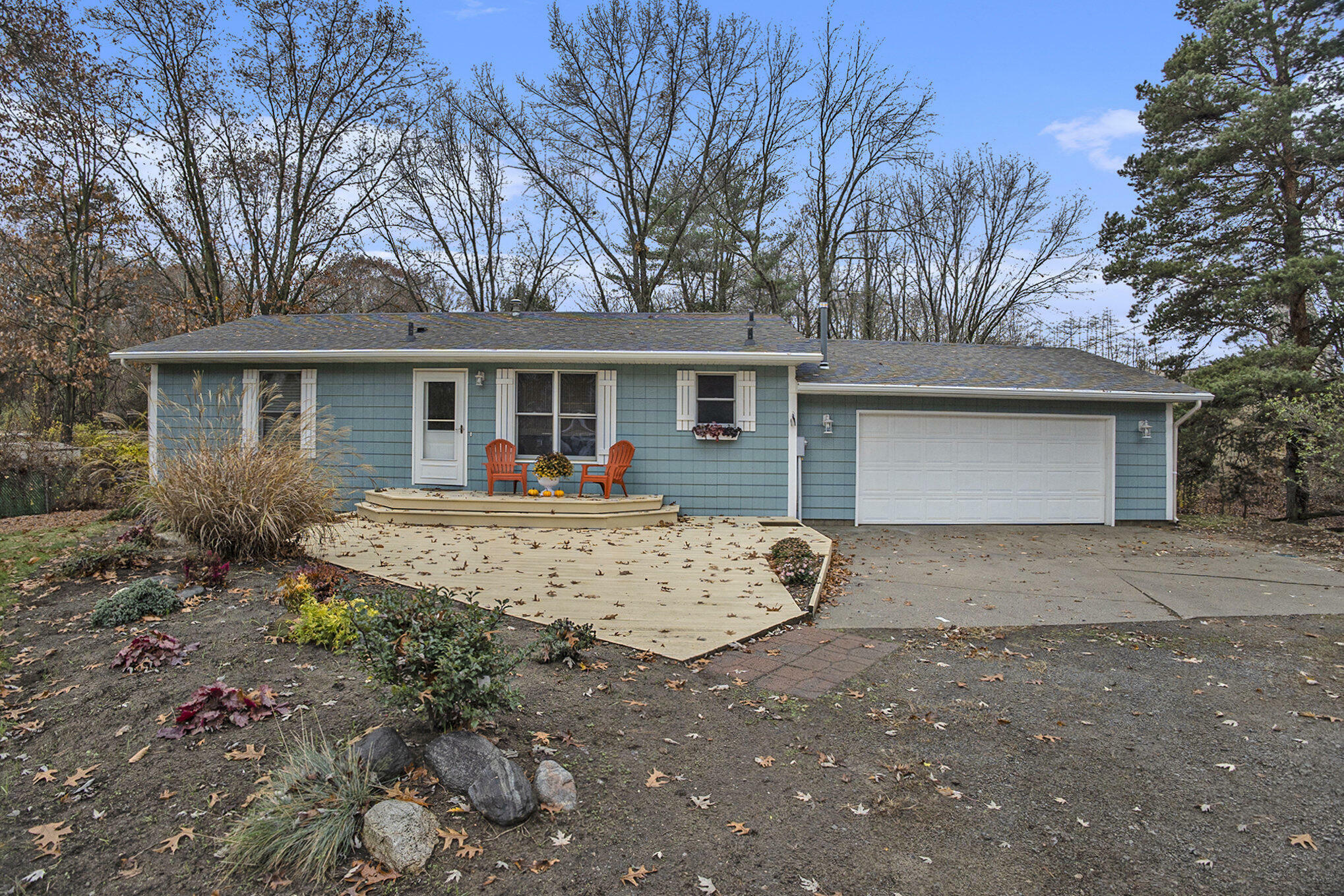 17741 Dogwood Drive  Spring Lake MI 49456 photo