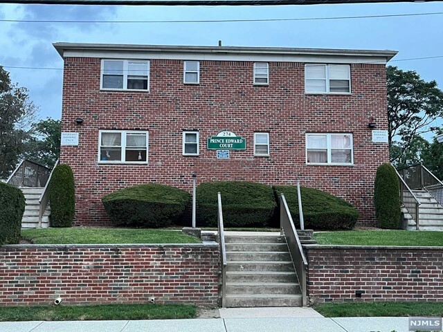 274 Park Street 16  Hackensack NJ 07601 photo