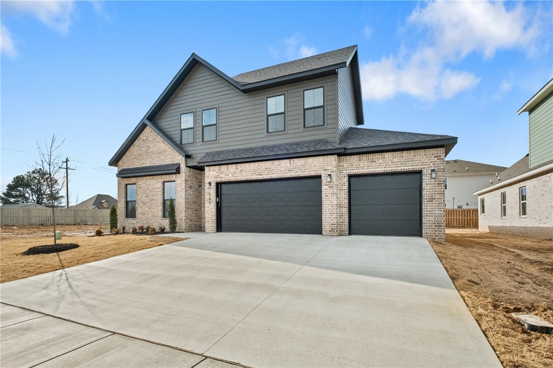 Property Photo:  530 Apollo Drive  AR 72719 