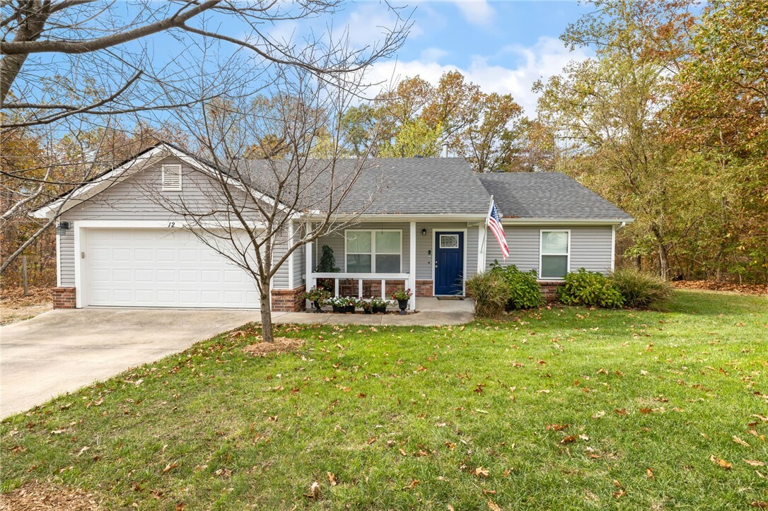 Property Photo:  12 Kentallen Lane  AR 72715 