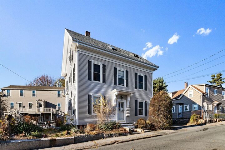 Property Photo: 24 Taylor St 2 MA 01930