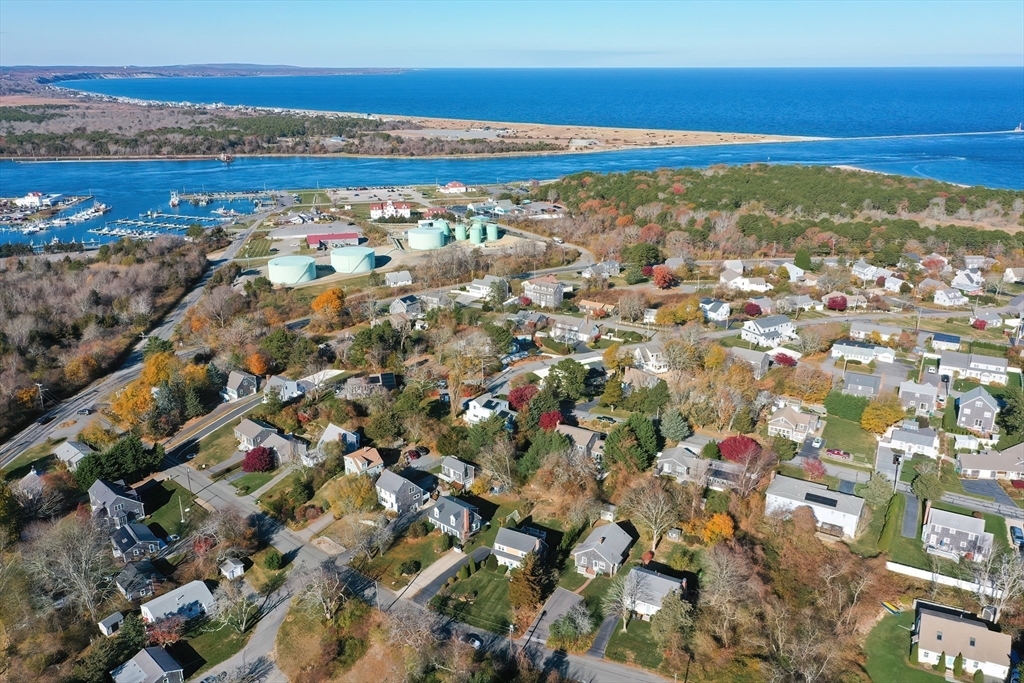 Property Photo:  17 Dexter Ave  MA 02563 