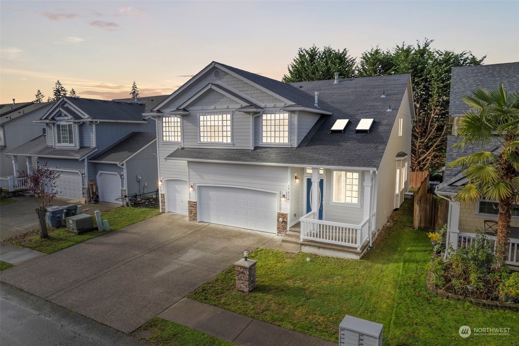 Property Photo:  17802 25th Avenue E  WA 98445 