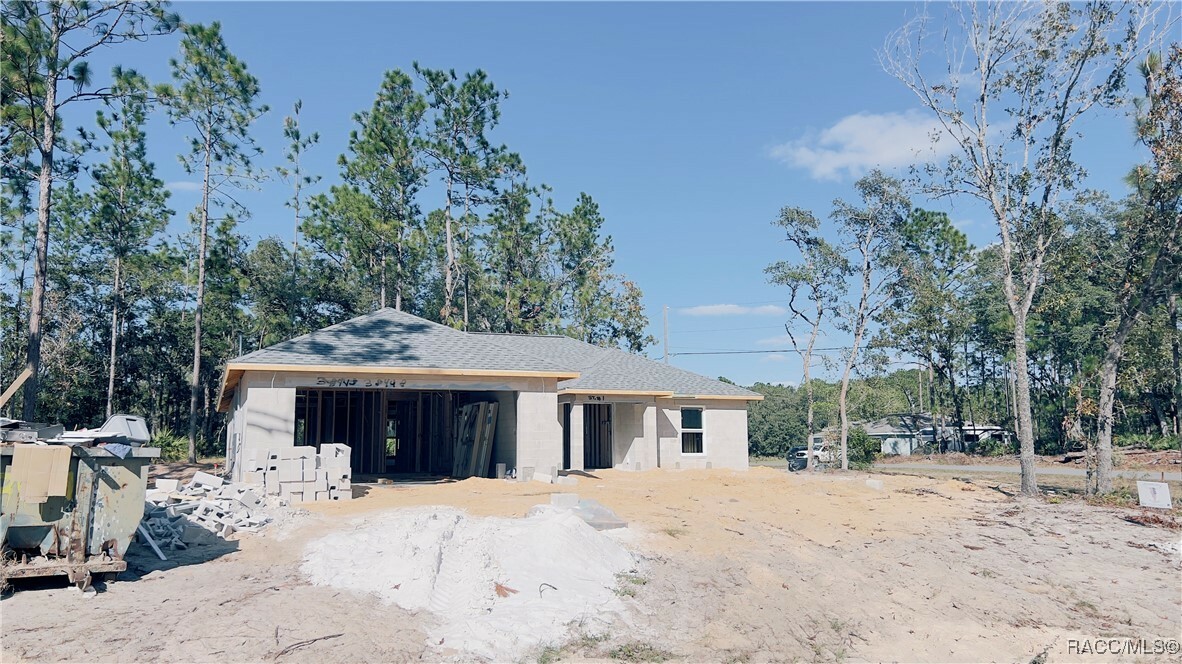 Property Photo:  958 W Cary Drive  FL 34434 