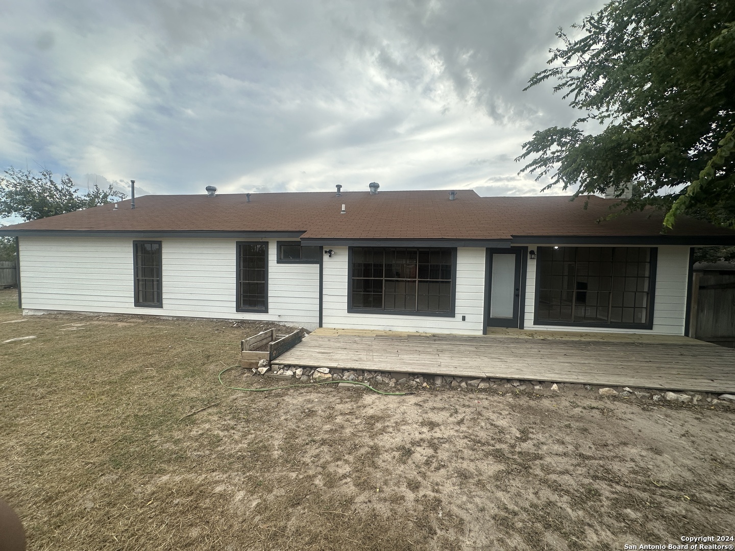 Property Photo:  357 Paisano St  TX 78130 