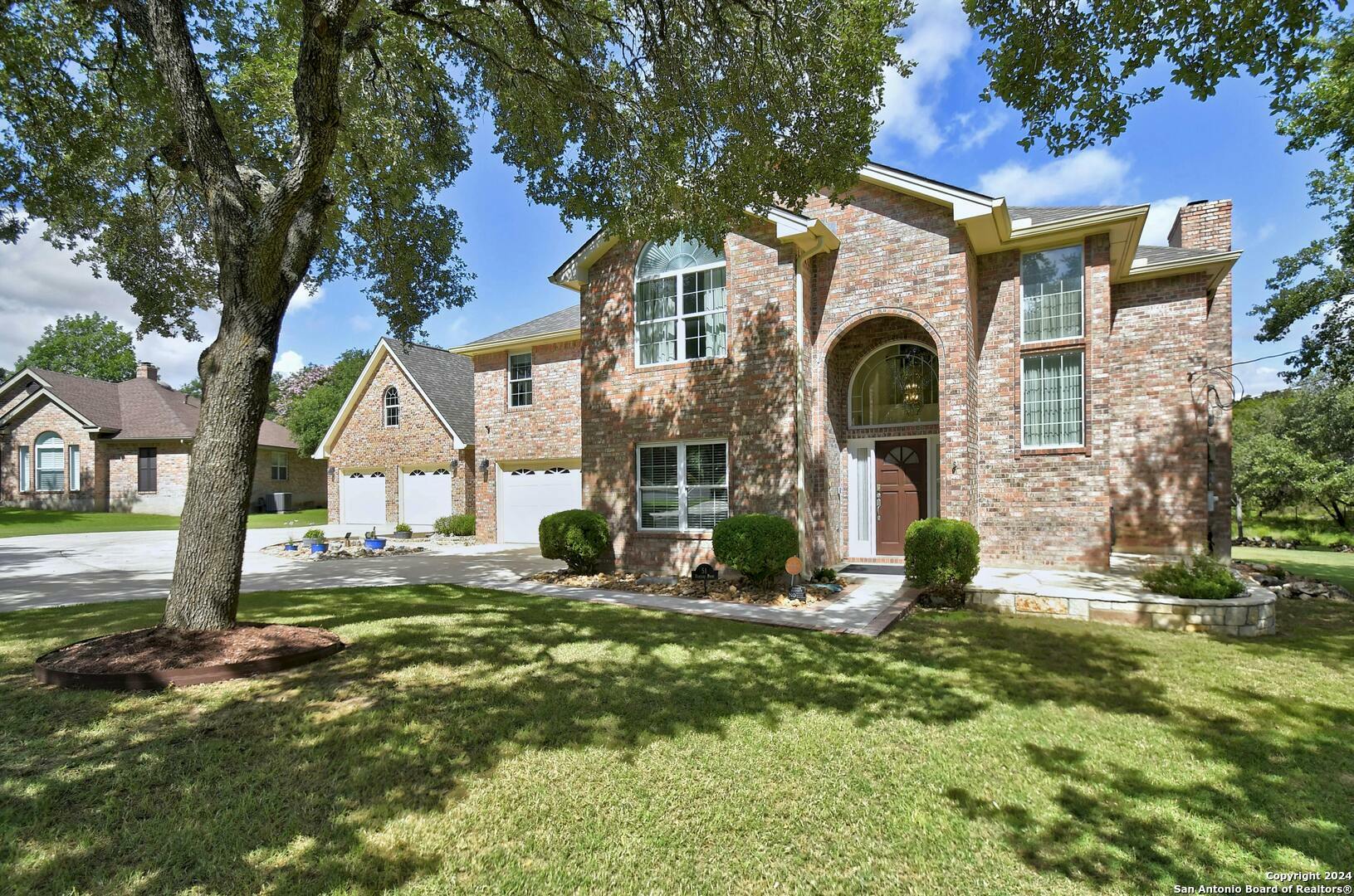 Property Photo:  51 Hunters Point  TX 78132 