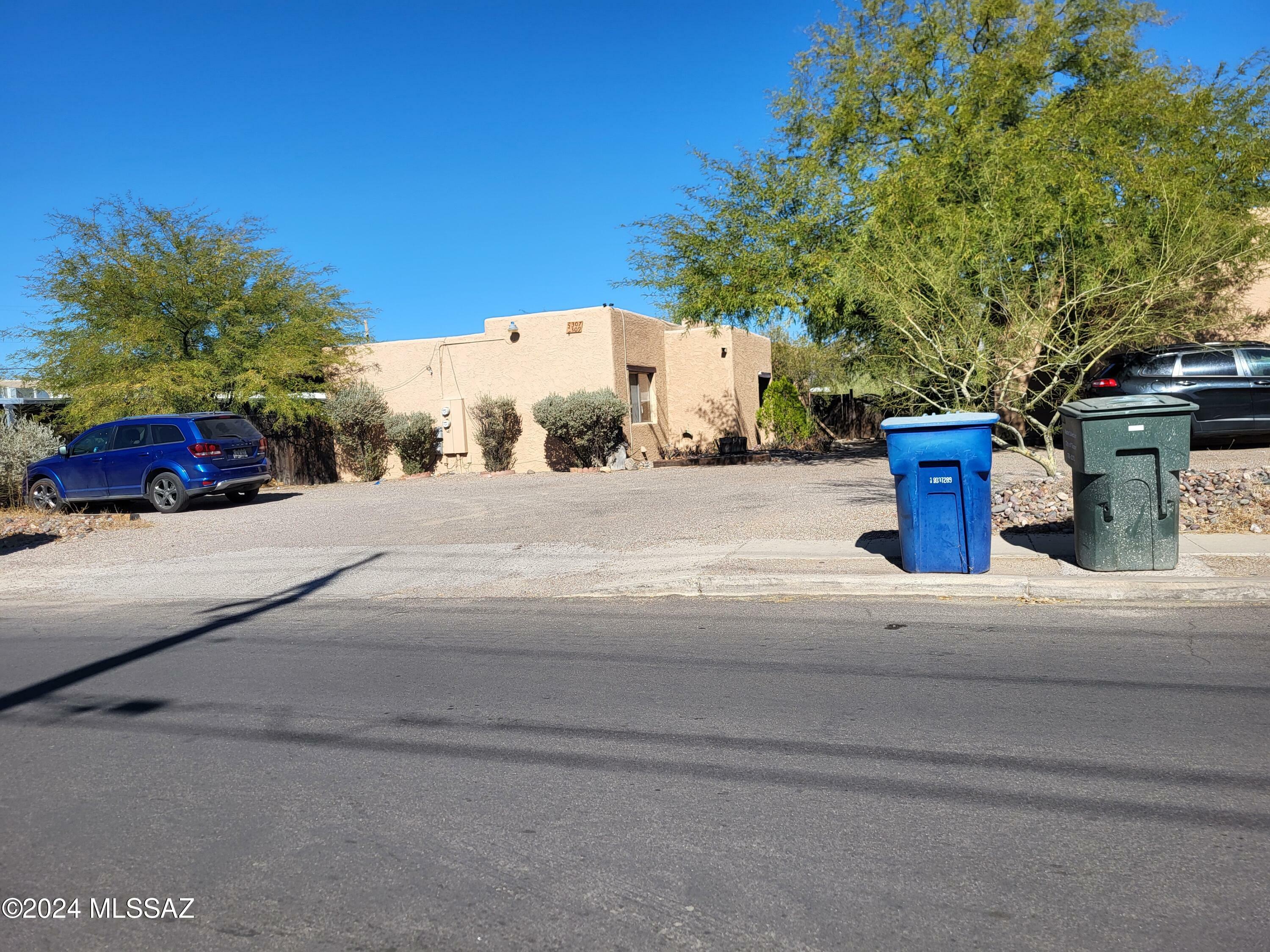 Property Photo:  3309 E Blacklidge Drive  AZ 85716 