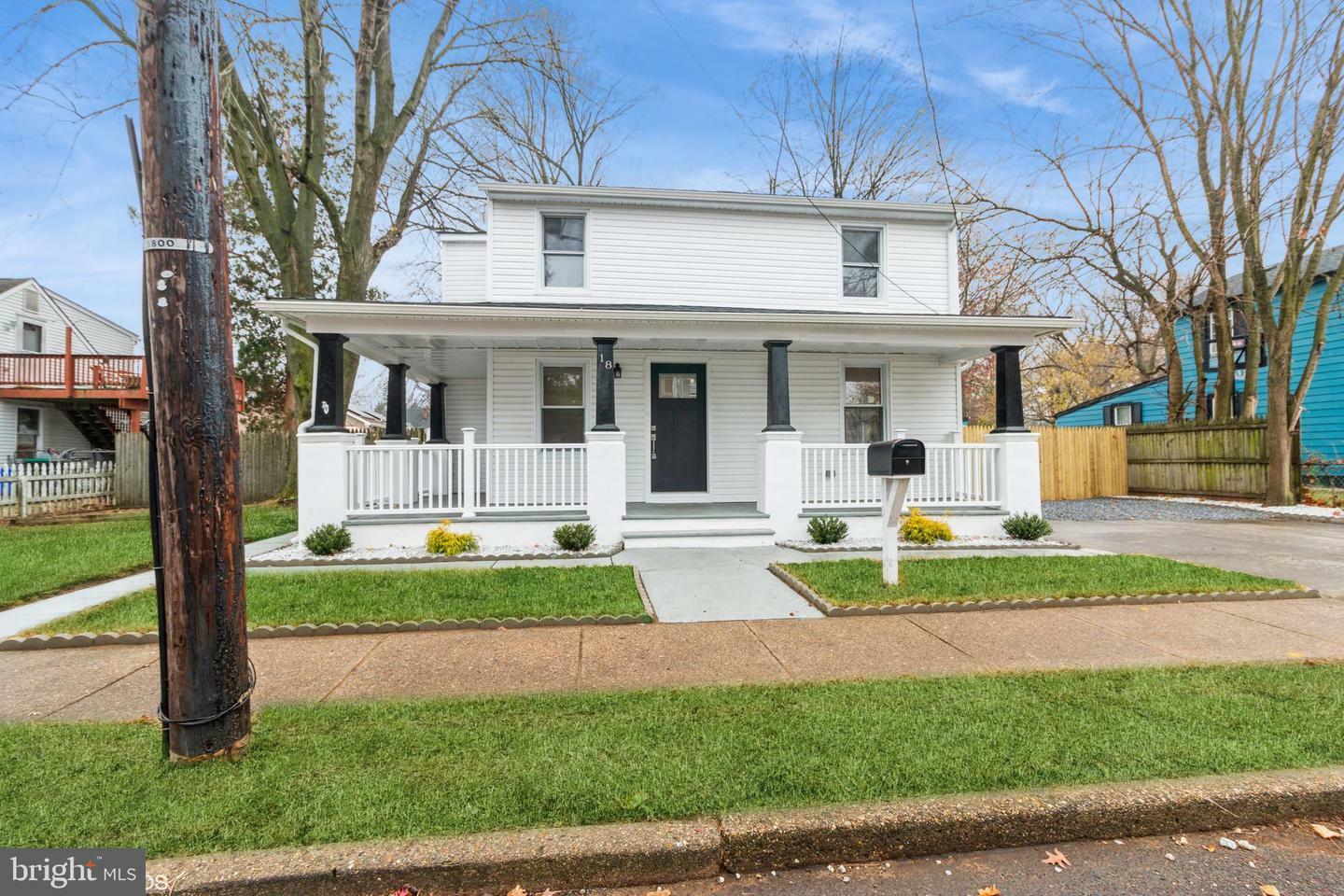 Property Photo:  18 W 5th Street  NJ 08016 