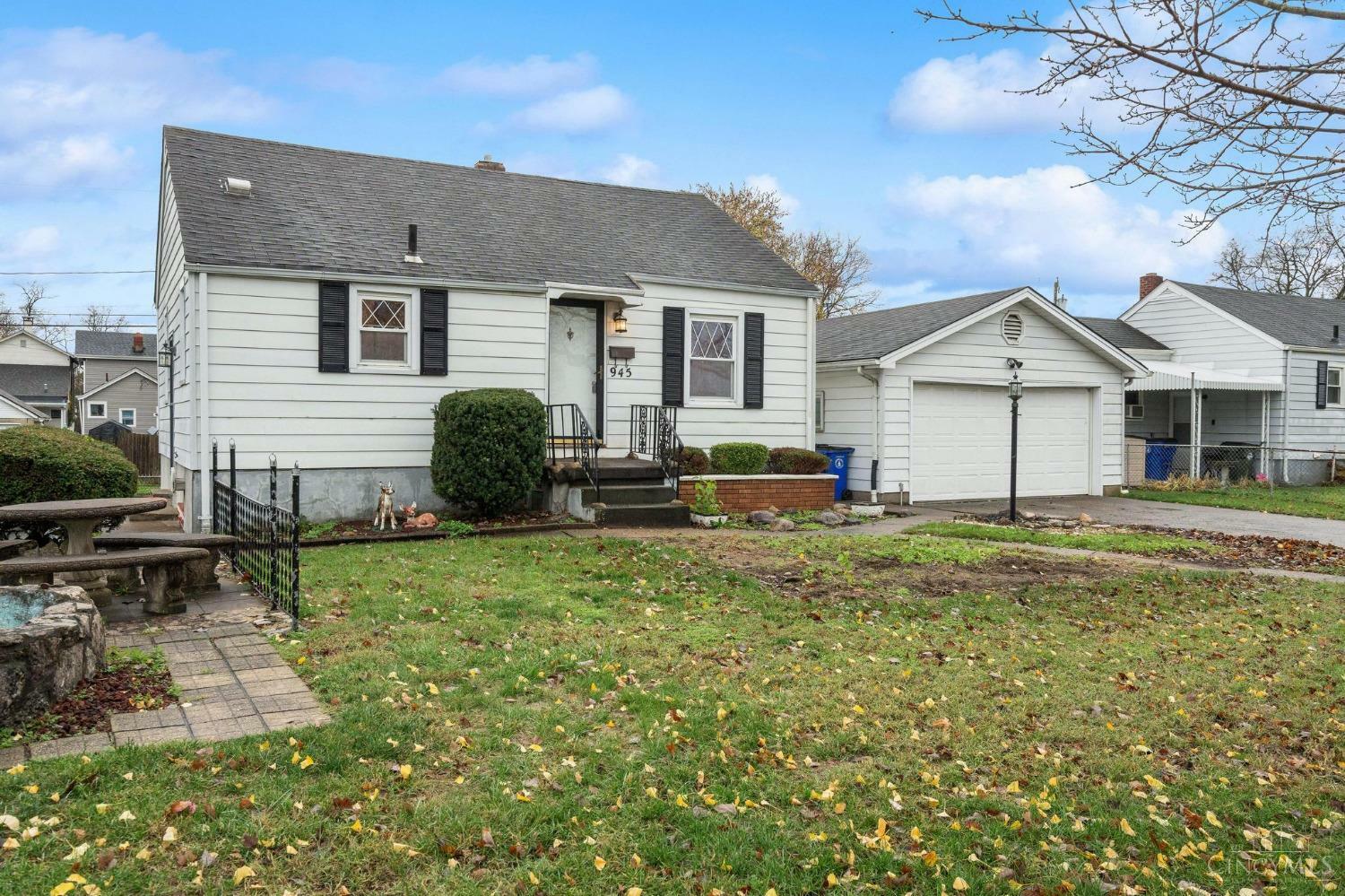 Property Photo:  945 Joe Nuxhall Boulevard  OH 45011 