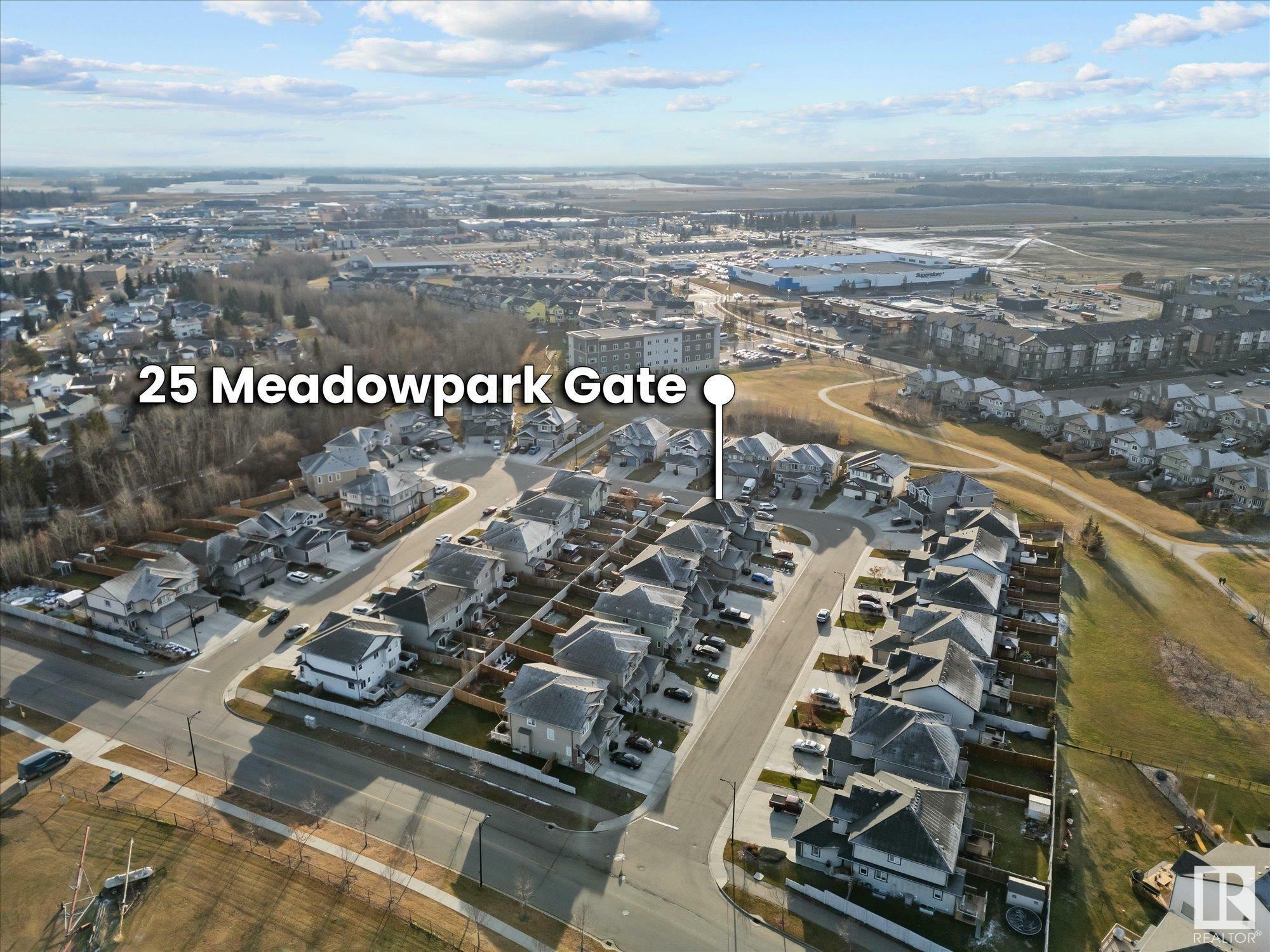 Photo de la propriété:  25 Meadowpark Gate  AB T7X 0T9 