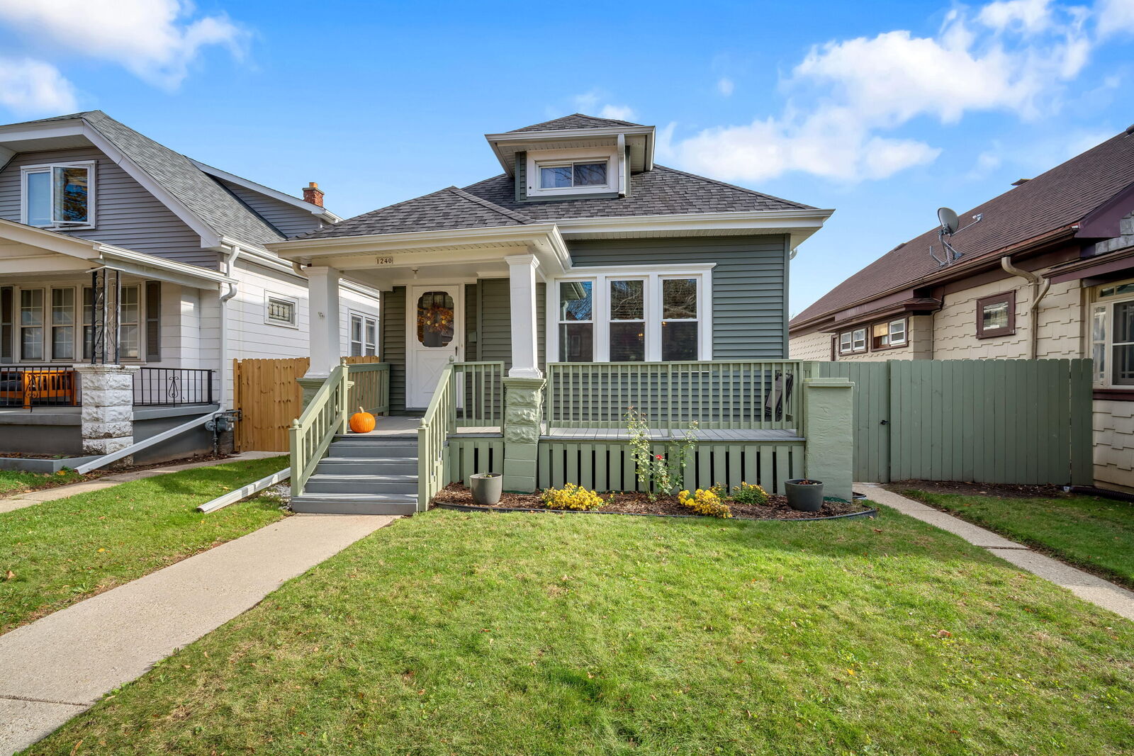Property Photo: 1240 S 31st St WI 53215