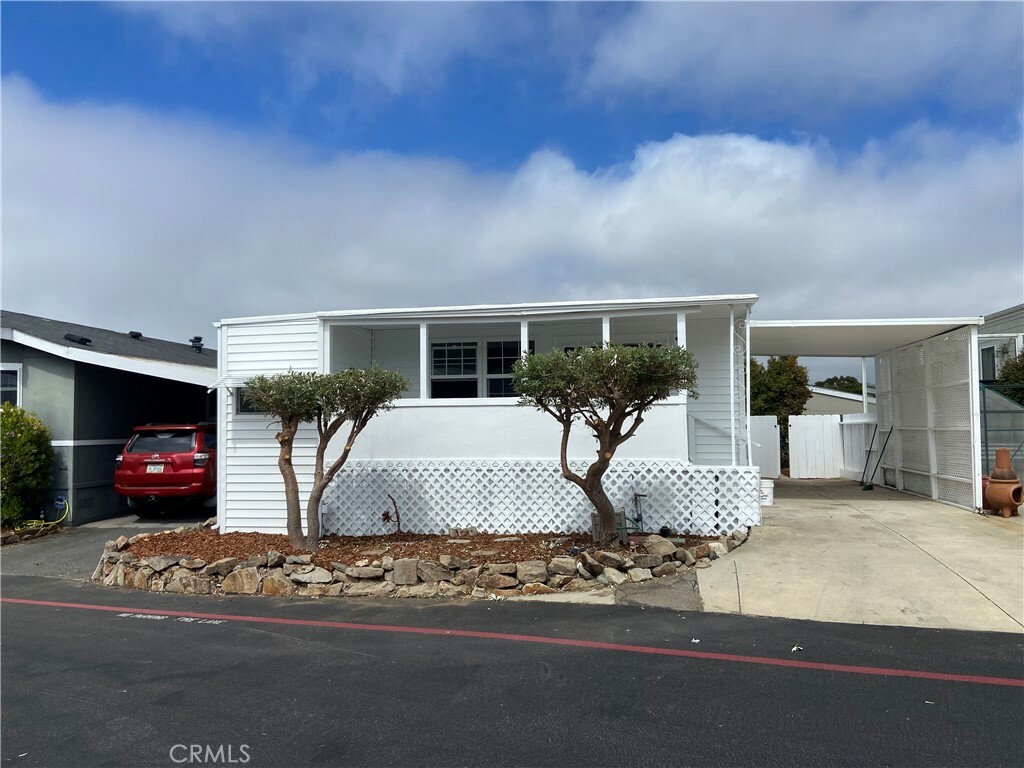 Property Photo:  1701 Los Osos Valley Road 12  CA 93402 