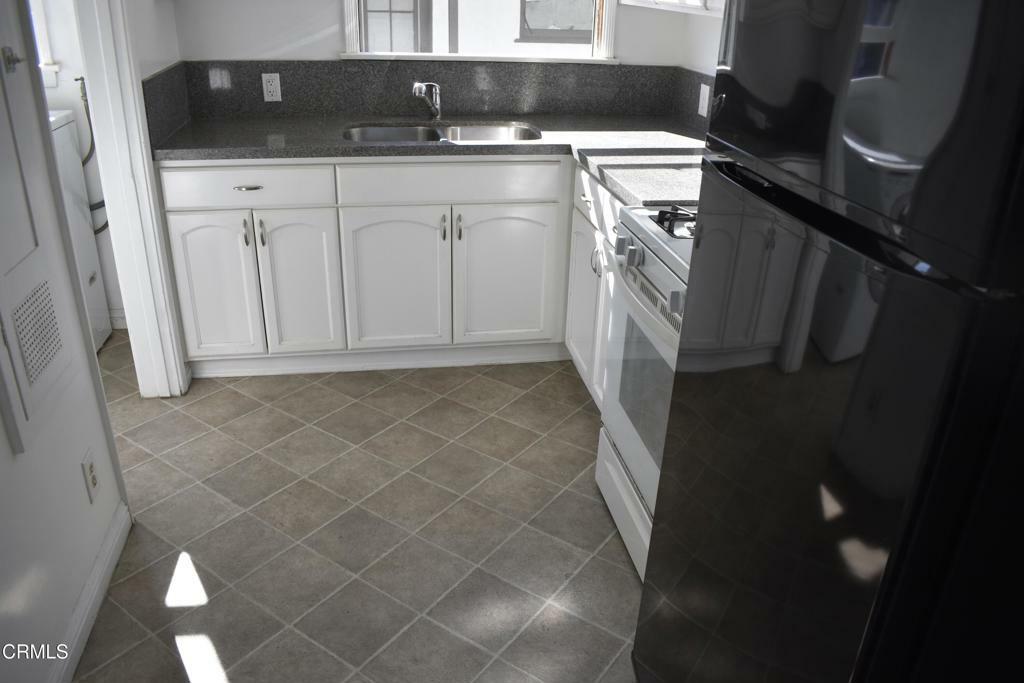 Property Photo:  5022 Echo Street A  CA 90042 