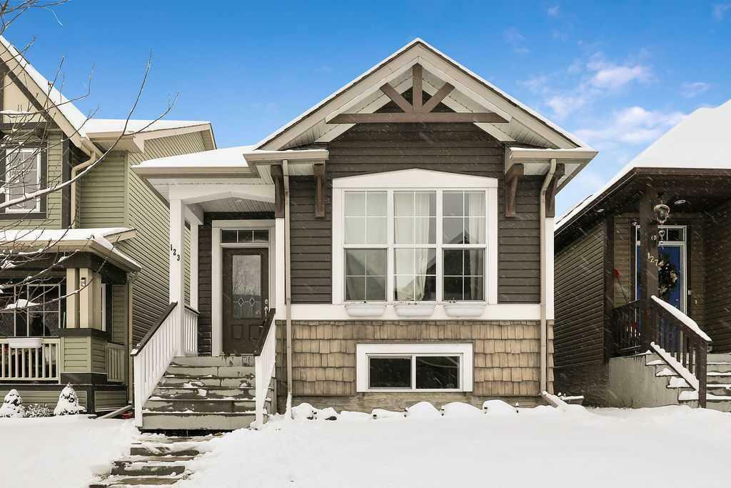 Property Photo:  123 New Brighton Landing SE  AB T2Z 0T9 