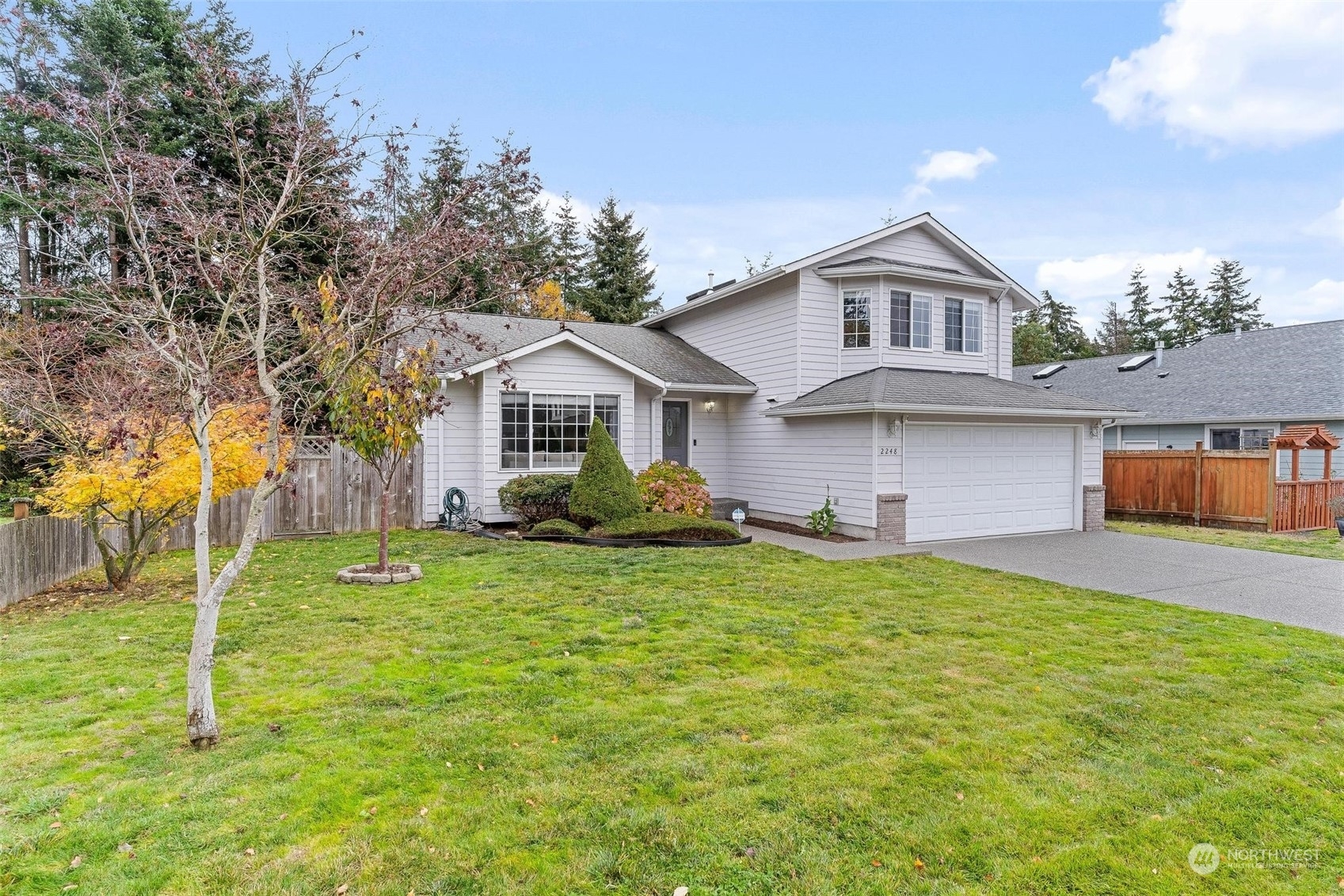 2248 SW Vista Park Drive  Oak Harbor WA 98227 photo