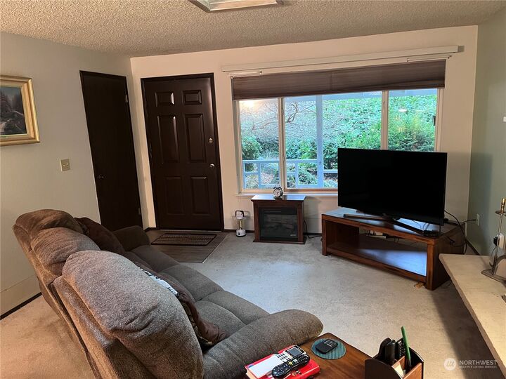 Property Photo:  71 E Lakeland Way  WA 98524 