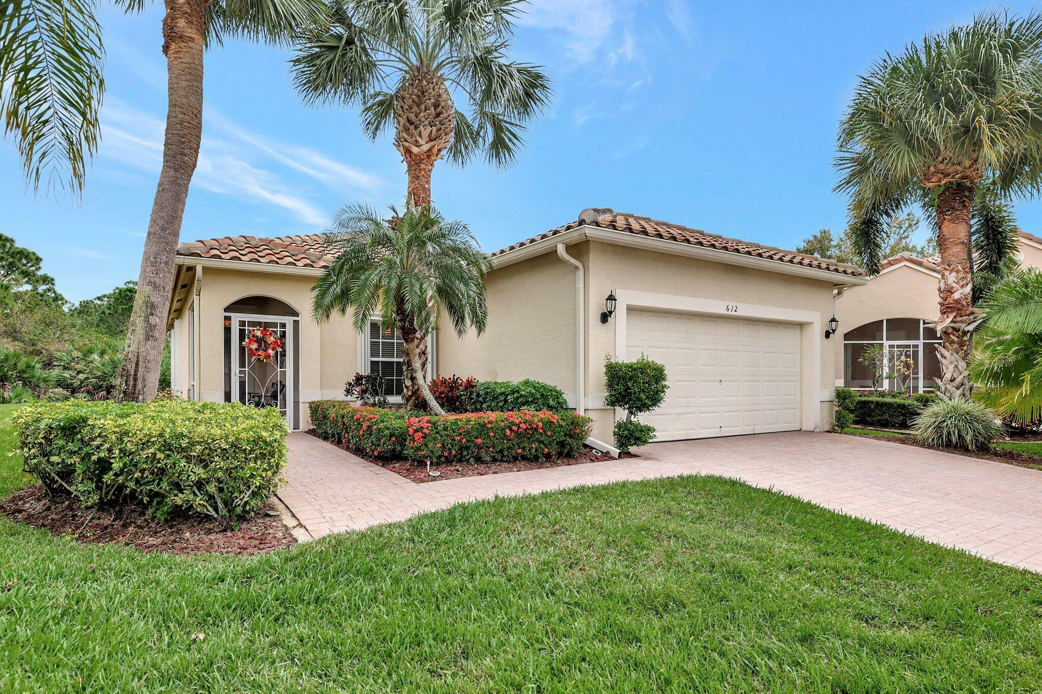 Property Photo:  612 NW Whitfield Way  FL 34986 