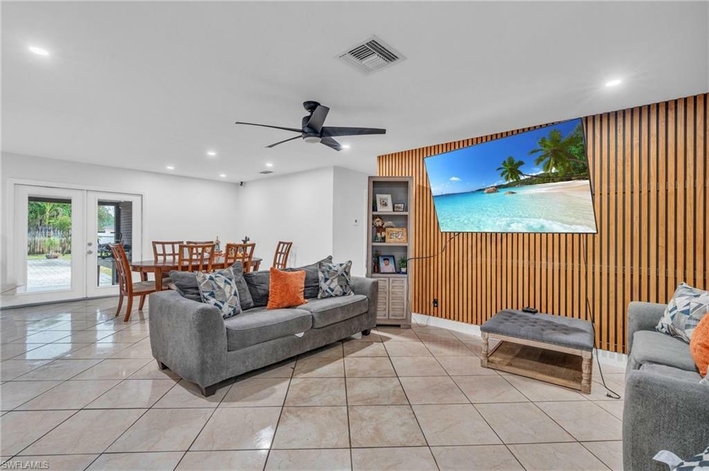 Property Photo:  1800 52nd Ter SW  FL 34116 