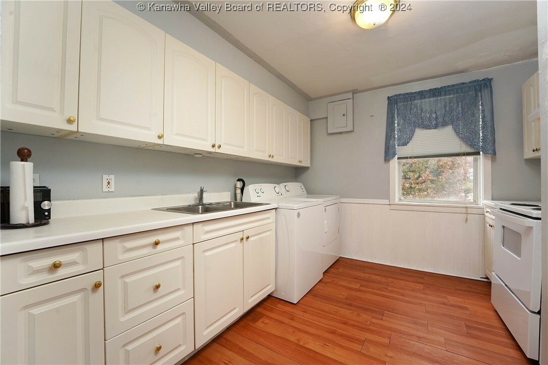 Property Photo:  190 Kenna Drive  WV 25309 