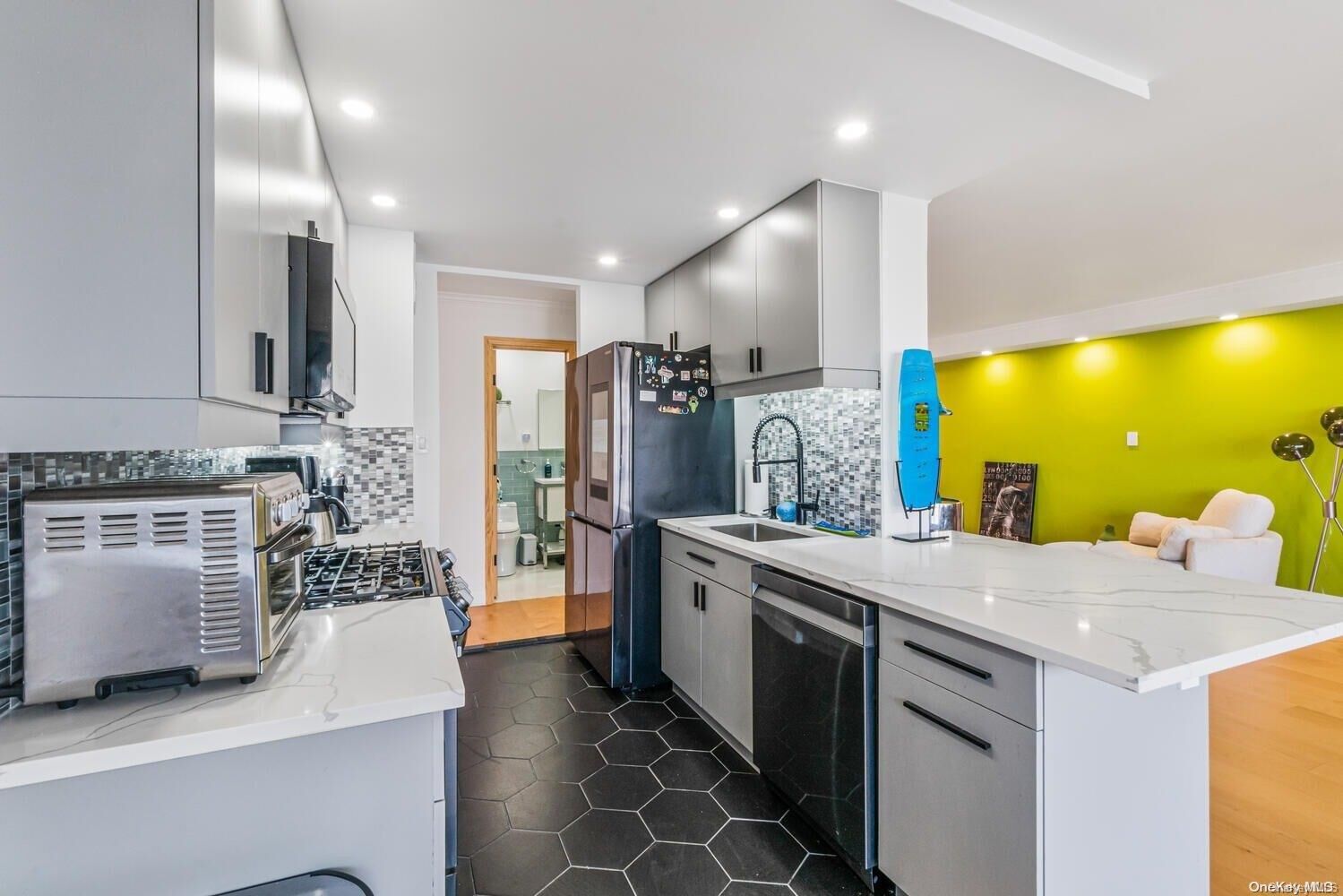 Property Photo:  18-05 215th Street 14 N  NY 11360 