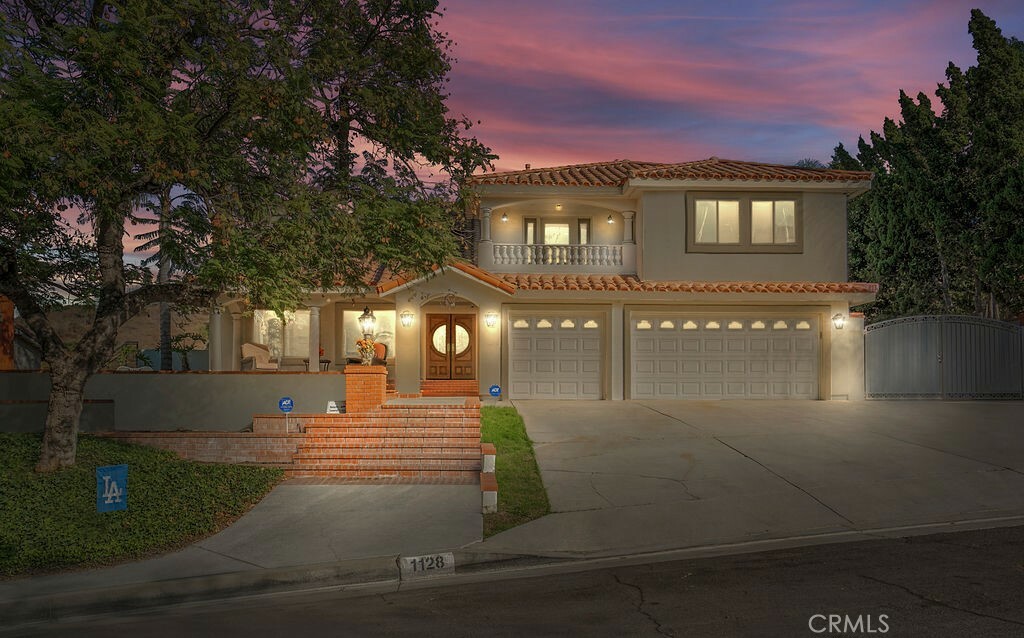 Property Photo:  1128 Promontory Place  CA 91791 